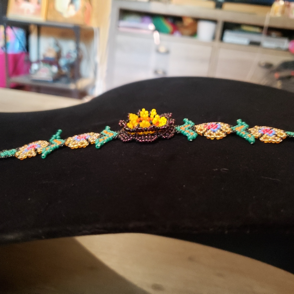 Beaded Bracelet - Picture 7 of 7